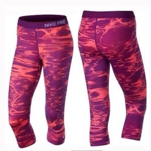 Nike Pro Dri-Fit Cropped Leggings